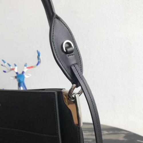 Pra*a-margit-bag-4