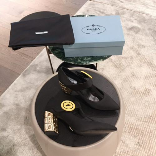Pra*a-shoes-8