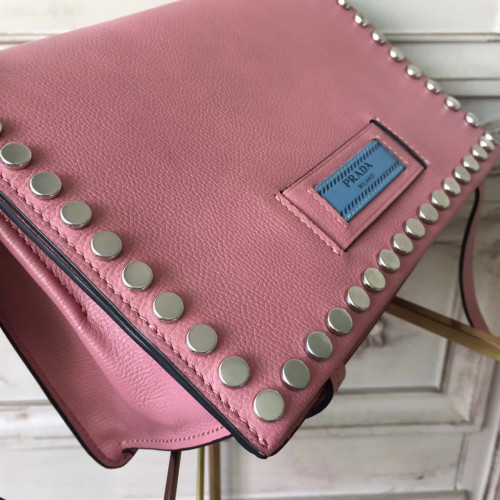 Pra*a-shoulder-bag-3