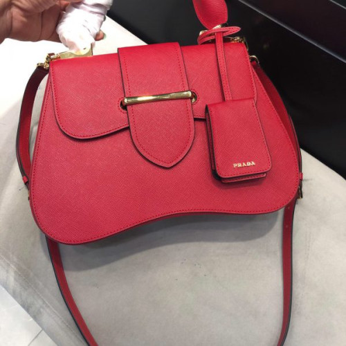 Pra*a-sidonie-large-saffiano-bag-3