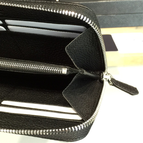 Pra*a-wallet-replica-bag-black-19