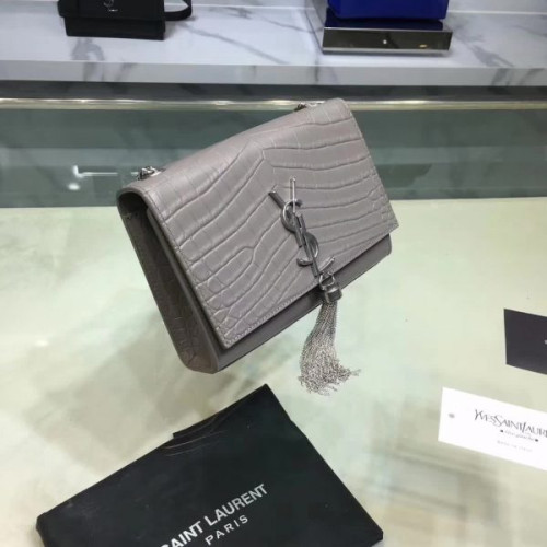Y*L-monogram-kate-92-2